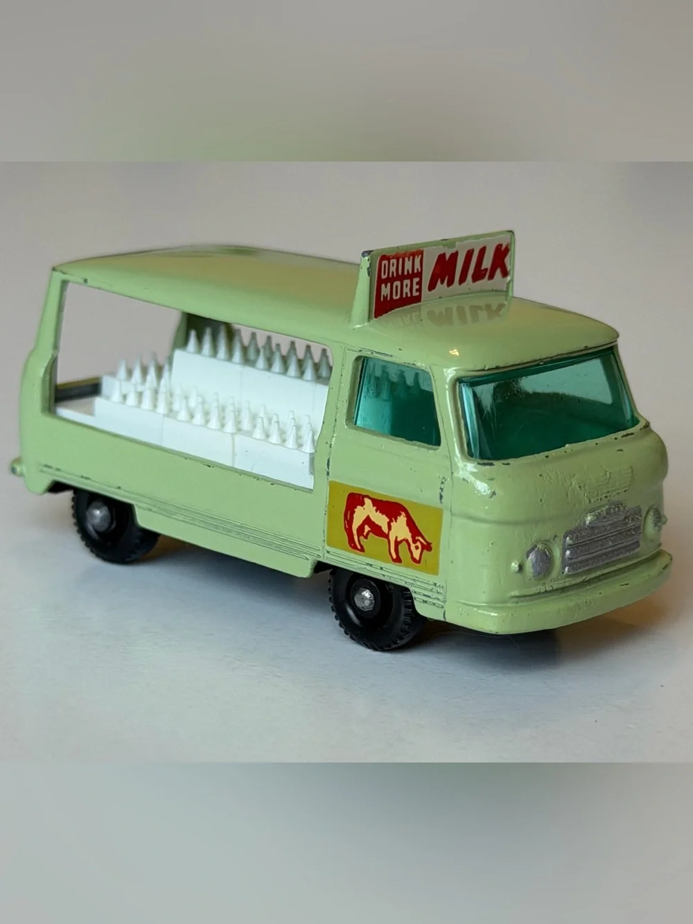 V Vintage Matchbox No. 21 Commer Bottle Float Drink More Milk Lesney England